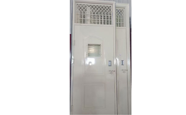 永宁学校教室门