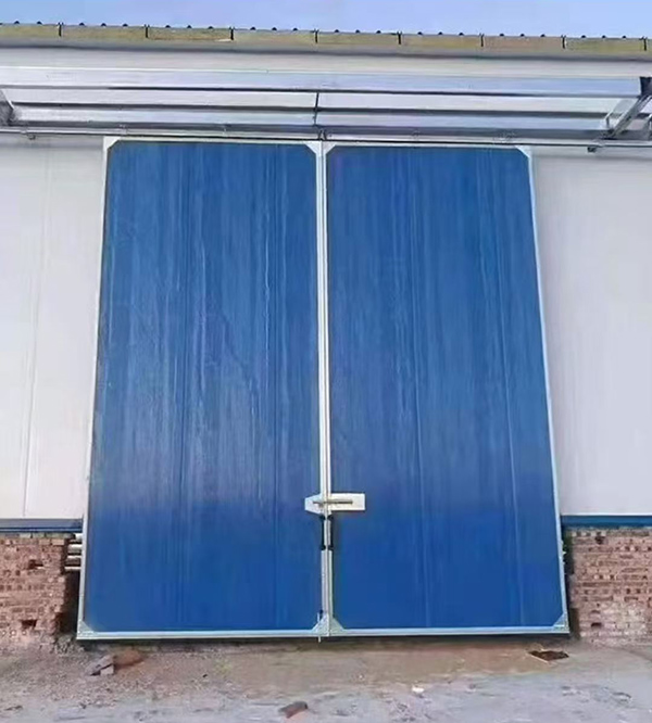 永宁工业门在大型仓储物流通道中的应用实例 永宁工业门在大型仓储物流通道中的应用实例