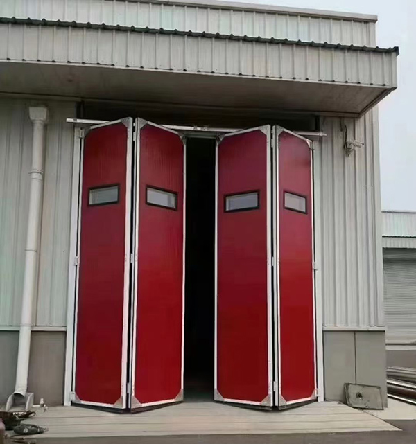 永宁工业折叠门在大型装配车间出入口的应用实例