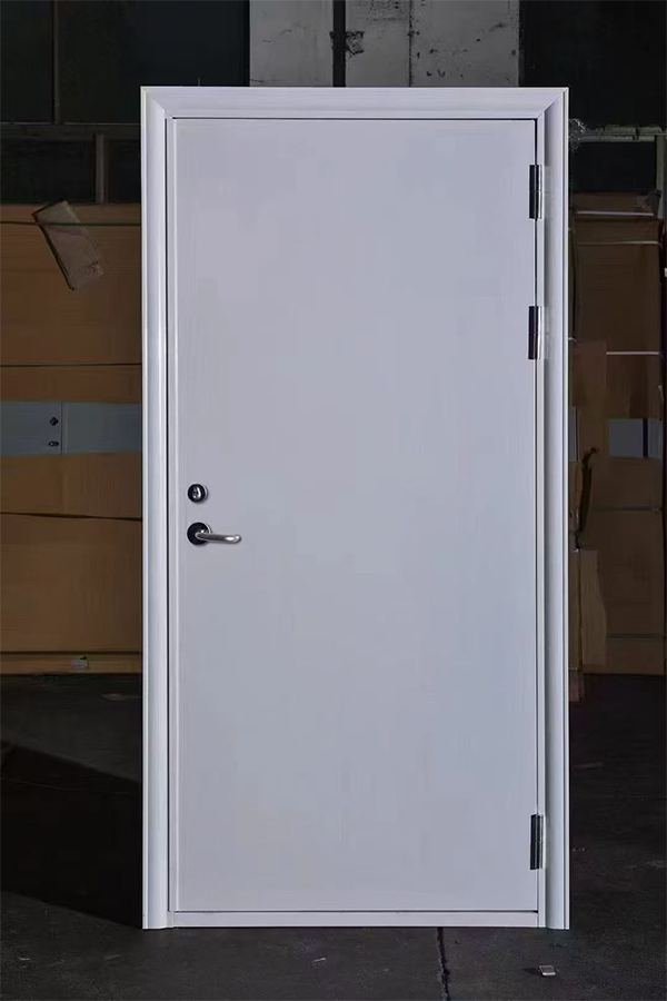 社区活动中心加装永宁防火门保障居民安全